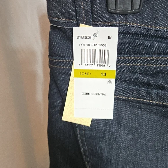 Democracy "Ab"solution® Booty Lift Straight Leg Indigo Jeans - Picture 4 of 5